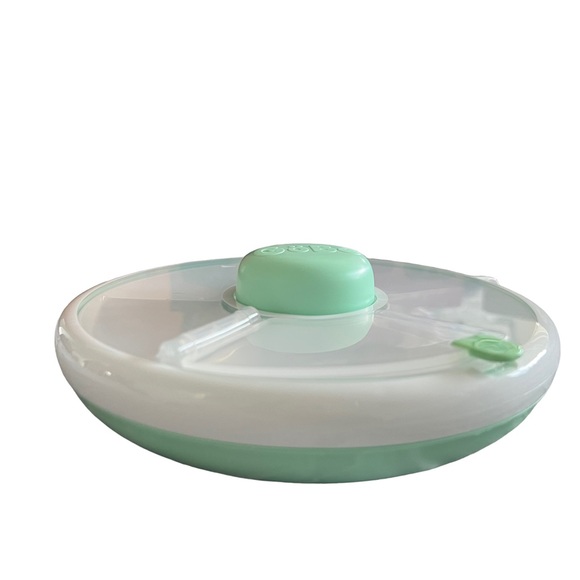 NIB Gobe Mint Green Snack Container - Picture 8 of 16